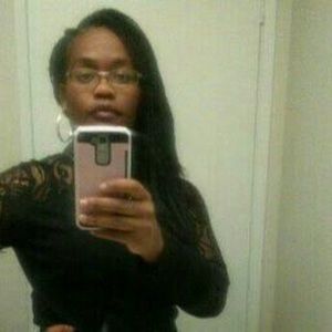 Meet your Posher, Candyce